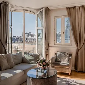 Hotel La Clef Louvre By The Crest Collection Paris